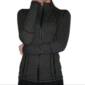 LaaTeeDa Herringbine Zip-Up Fitted Athletic Jacket in Size Large